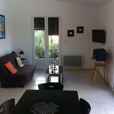 Les Cigales Des Pres Appartement Aups Eksteriør bilde